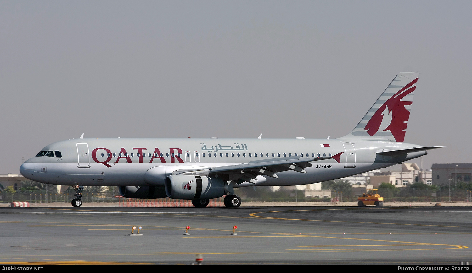 Aircraft Photo of A7-AHH | Airbus A320-232 | Qatar Airways | AirHistory.net #284950