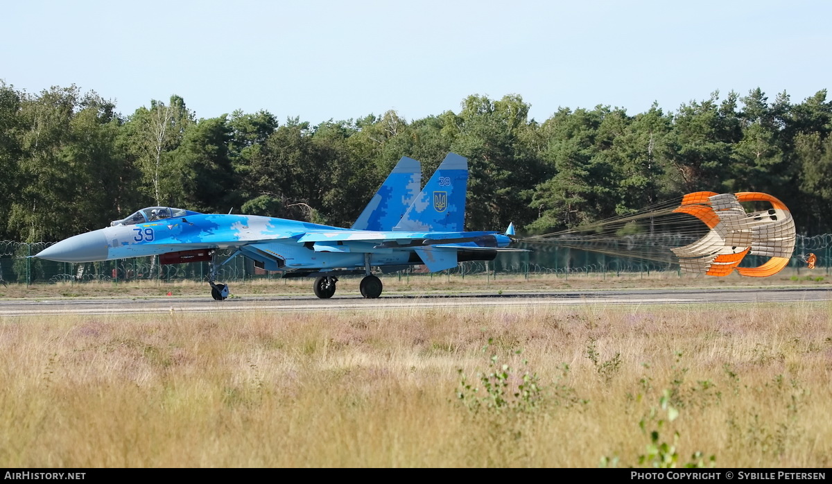 Aircraft Photo of 39 blue | Sukhoi Su-27P1M | Ukraine - Air Force | AirHistory.net #284956