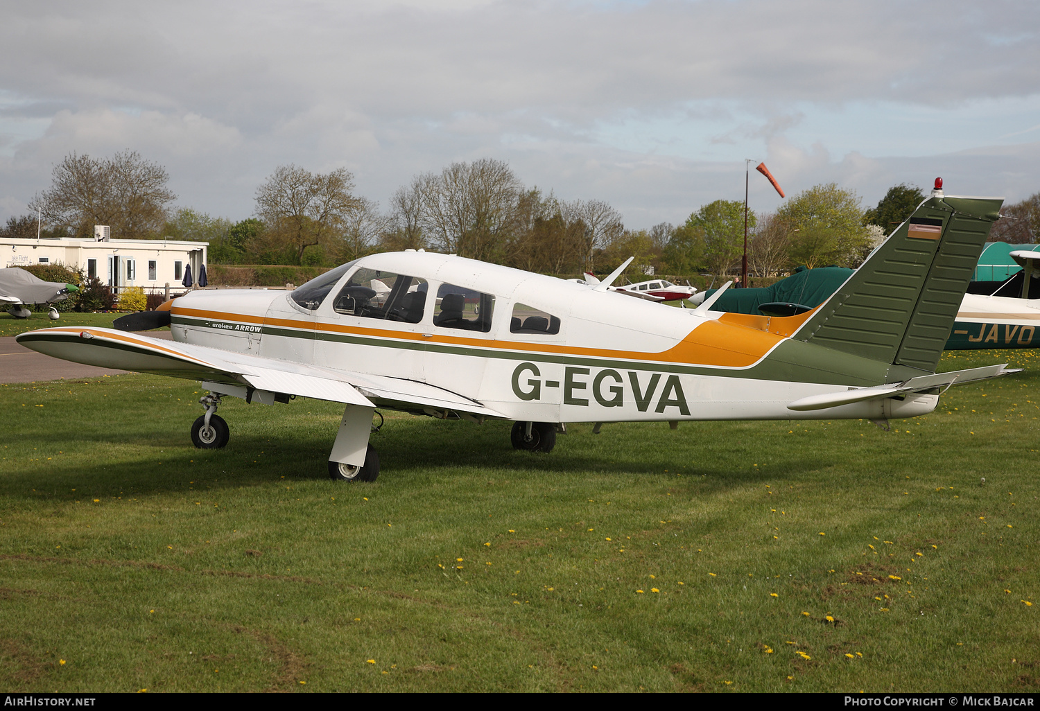 Aircraft Photo of G-EGVA | Piper PA-28R-200 Cherokee Arrow | AirHistory.net #284992