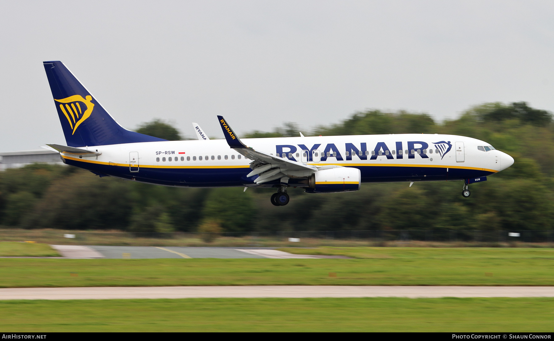 Aircraft Photo of SP-RSW | Boeing 737-800 | Ryanair | AirHistory.net #284997