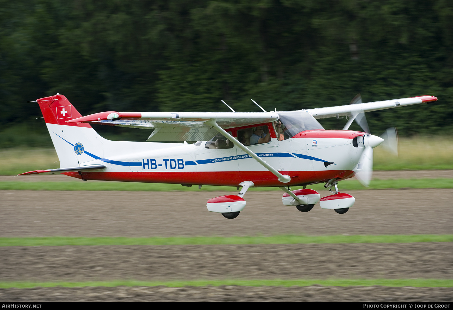 Aircraft Photo of HB-TDB | Cessna 172S Skyhawk SP | FGZO - Flugsportgruppe Zürcher Oberland | AirHistory.net #285123