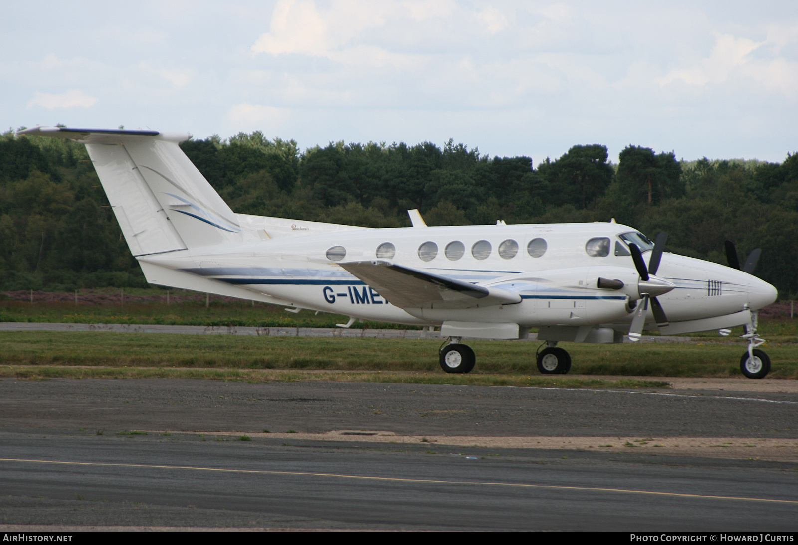 Aircraft Photo of G-IMEA | Beech 200 Super King Air | AirHistory.net #285189