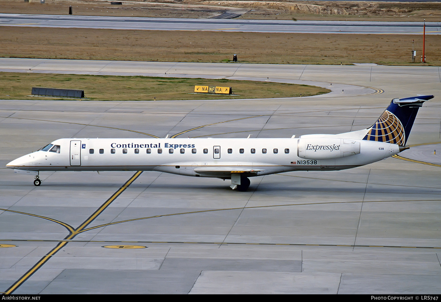Aircraft Photo of N13538 | Embraer ERJ-145LR (EMB-145LR) | Continental Express | AirHistory.net #285192