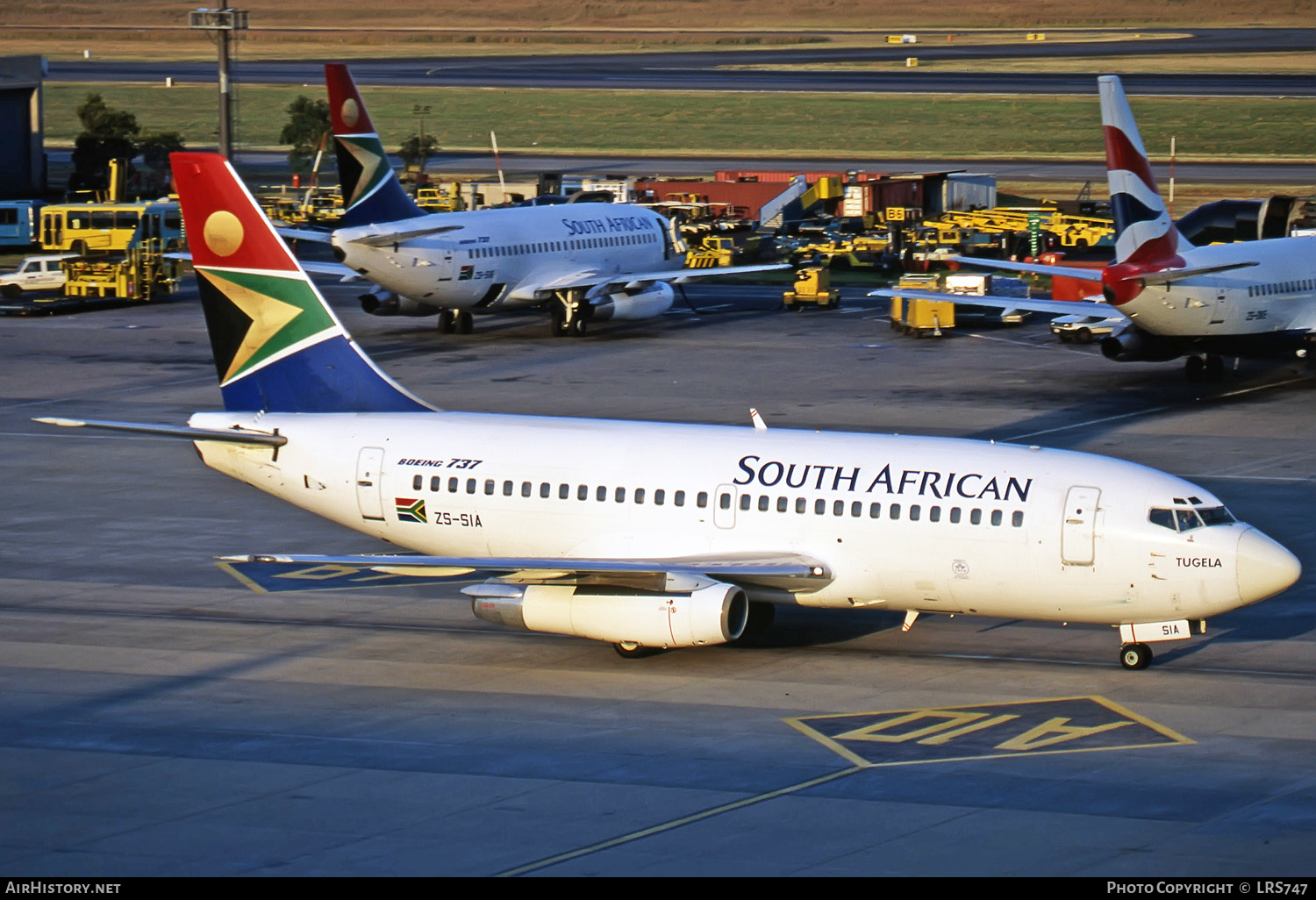 Aircraft Photo of ZS-SIA | Boeing 737-244/Adv | South African Airways | AirHistory.net #285259