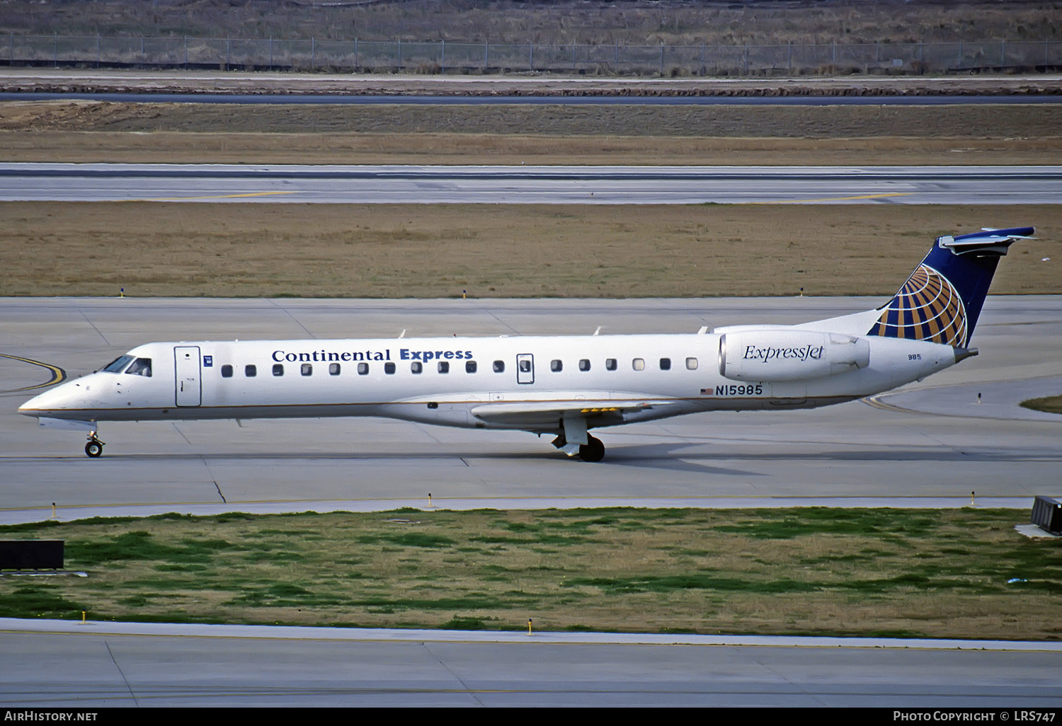 Aircraft Photo of N15985 | Embraer ERJ-145LR (EMB-145LR) | Continental Express | AirHistory.net #285272