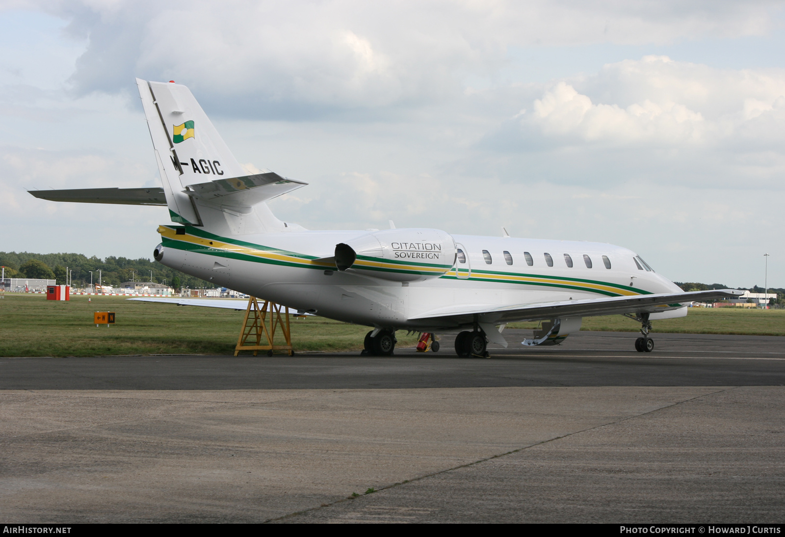 Aircraft Photo of M-AGIC | Cessna 680 Citation Sovereign | AirHistory.net #285291