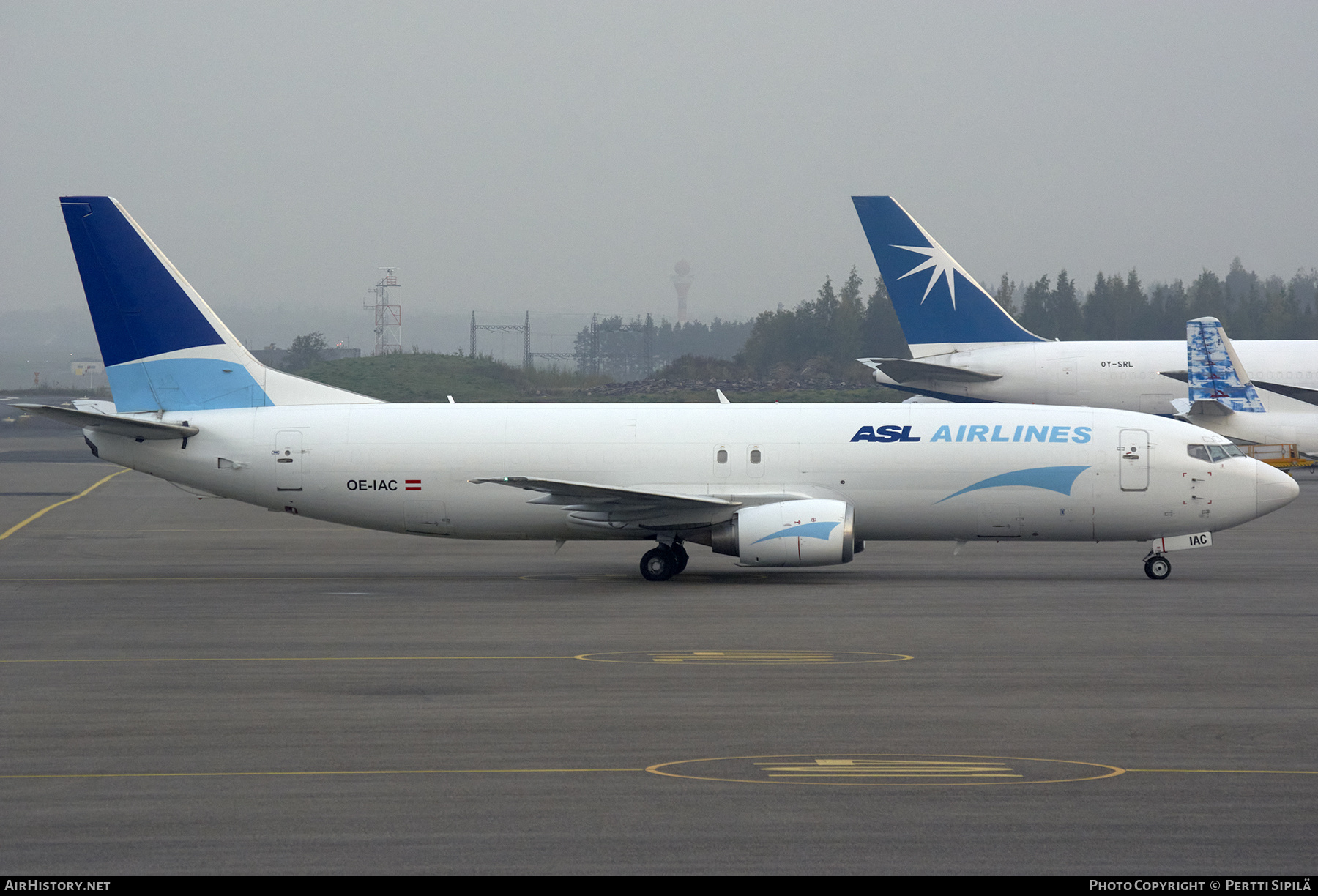 Aircraft Photo of OE-IAC | Boeing 737-4M0 | ASL Airlines | AirHistory.net #285334