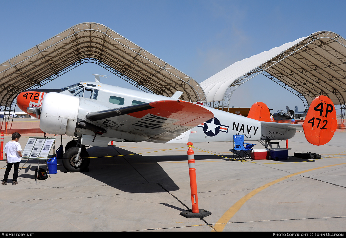 Aircraft Photo of N181MH / 51-11472/4P-472 | Beech C-45H Expeditor | USA - Navy | AirHistory.net #285363