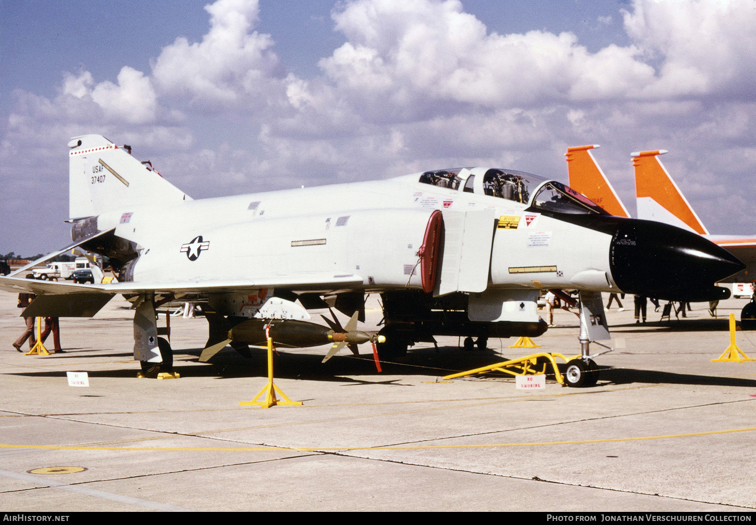 Aircraft Photo of 63-7407 / 37407 | McDonnell NF-4C Phantom II | USA - Air Force | AirHistory.net #285374