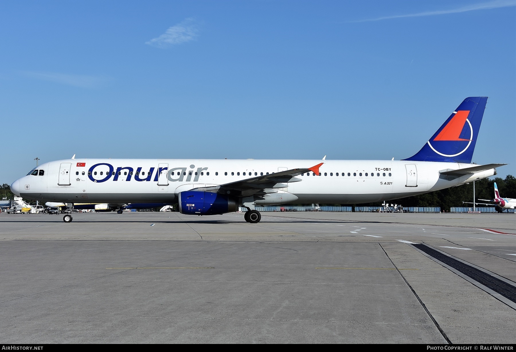 Aircraft Photo of TC-OBY | Airbus A321-231 | Onur Air | AirHistory.net #285538