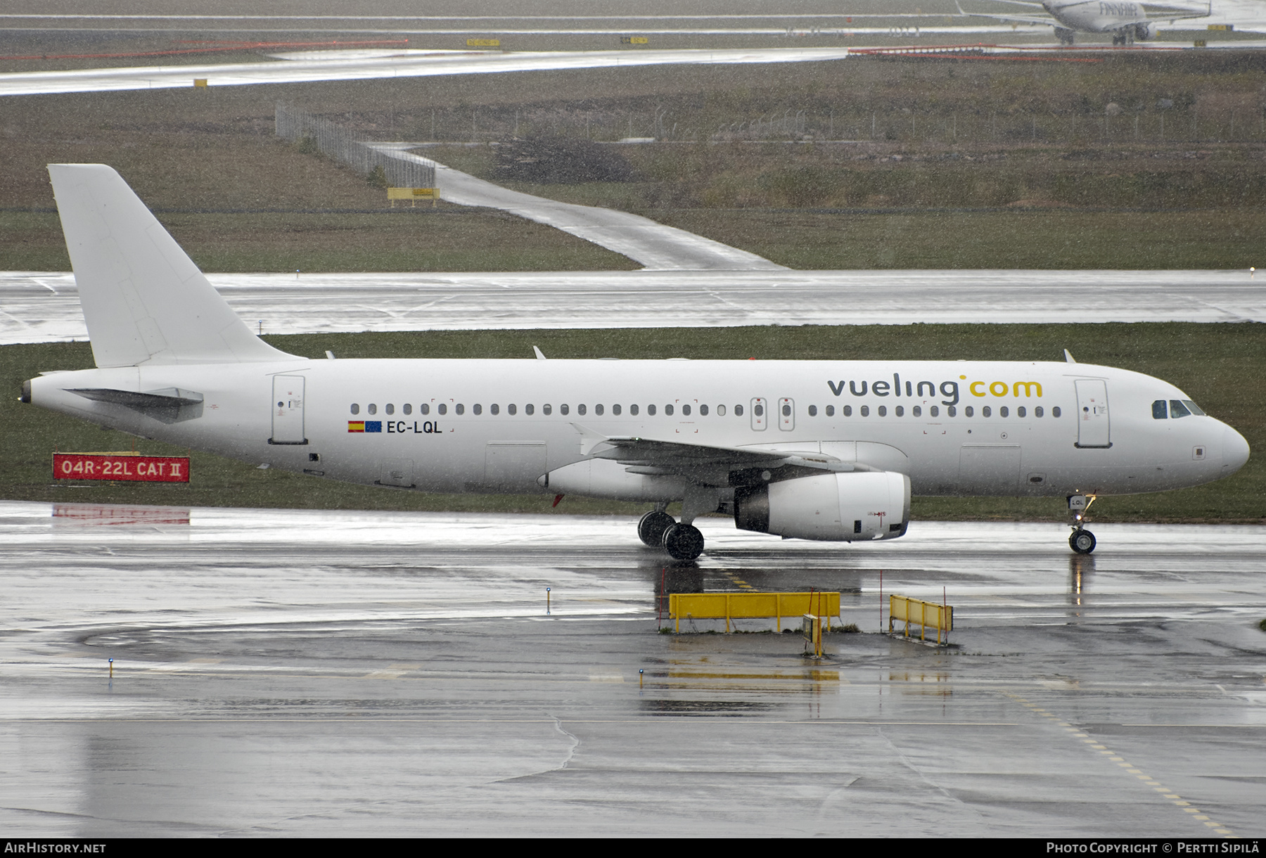 Aircraft Photo of EC-LQL | Airbus A320-232 | Vueling Airlines | AirHistory.net #285548