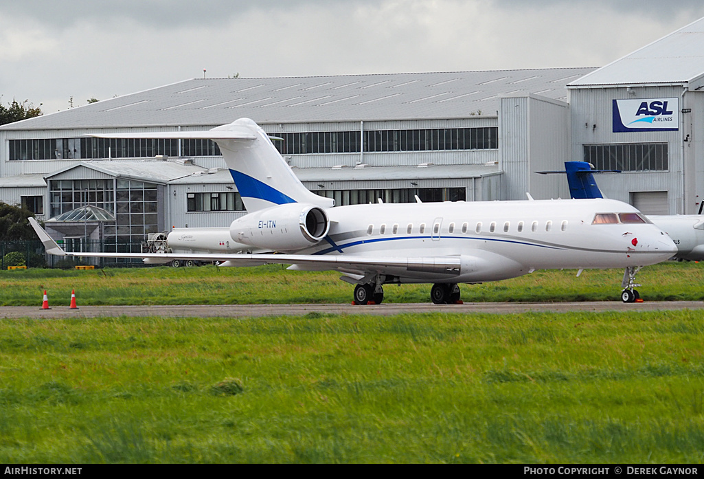 Aircraft Photo of EI-ITN | Bombardier Global Express XRS (BD-700-1A10) | AirHistory.net #285563