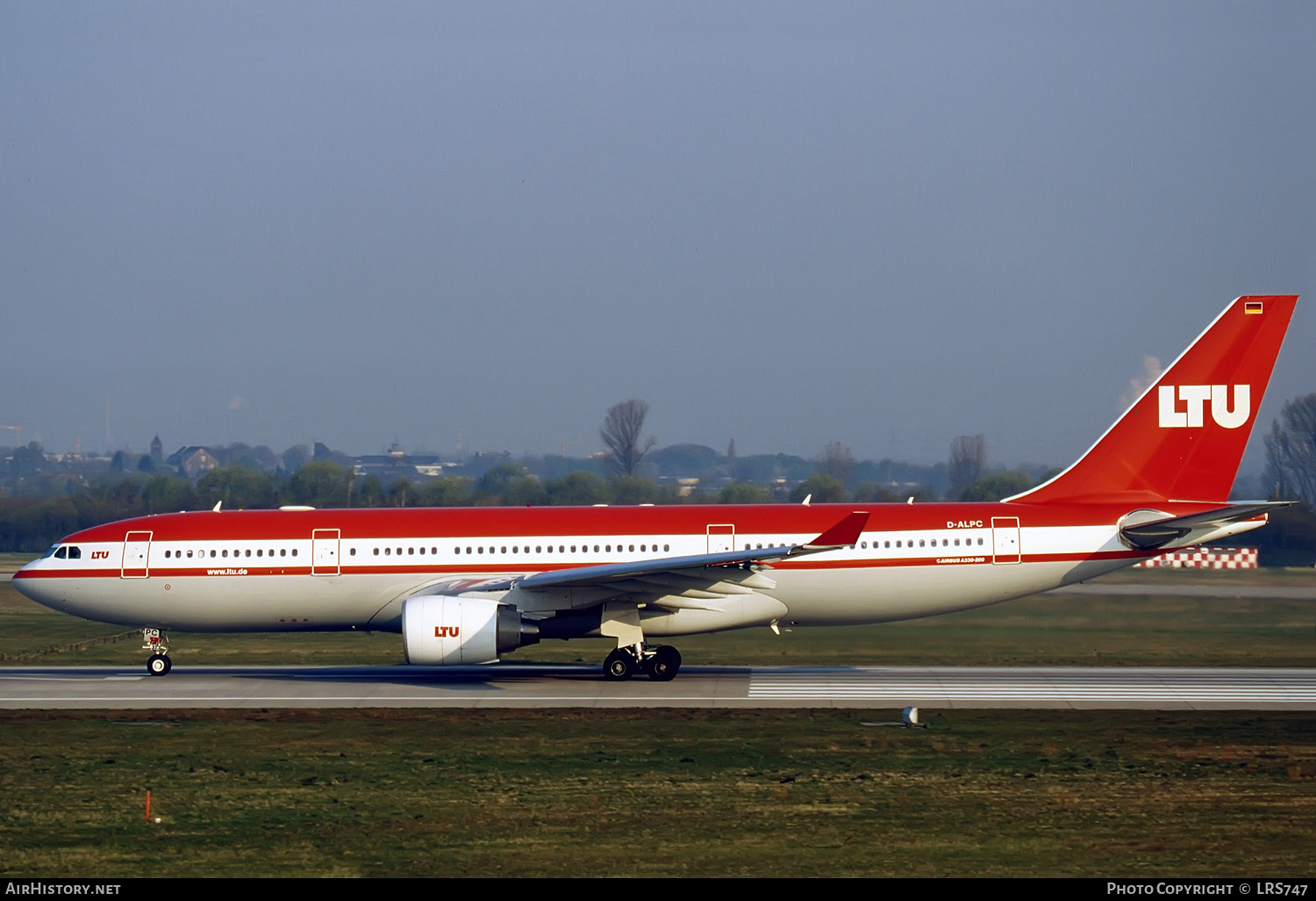 Aircraft Photo of D-ALPC | Airbus A330-223 | LTU - Lufttransport-Unternehmen | AirHistory.net #285589