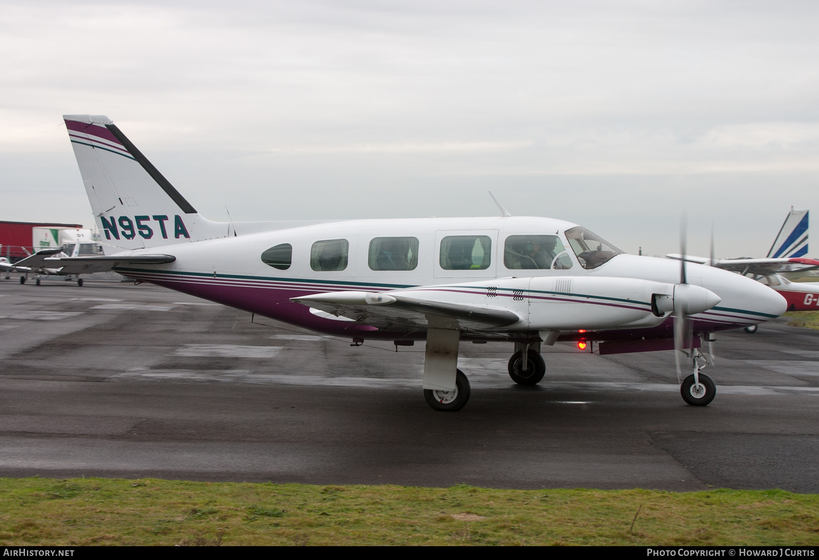 Aircraft Photo of N95TA | Piper PA-31-310 Navajo B | AirHistory.net #285663