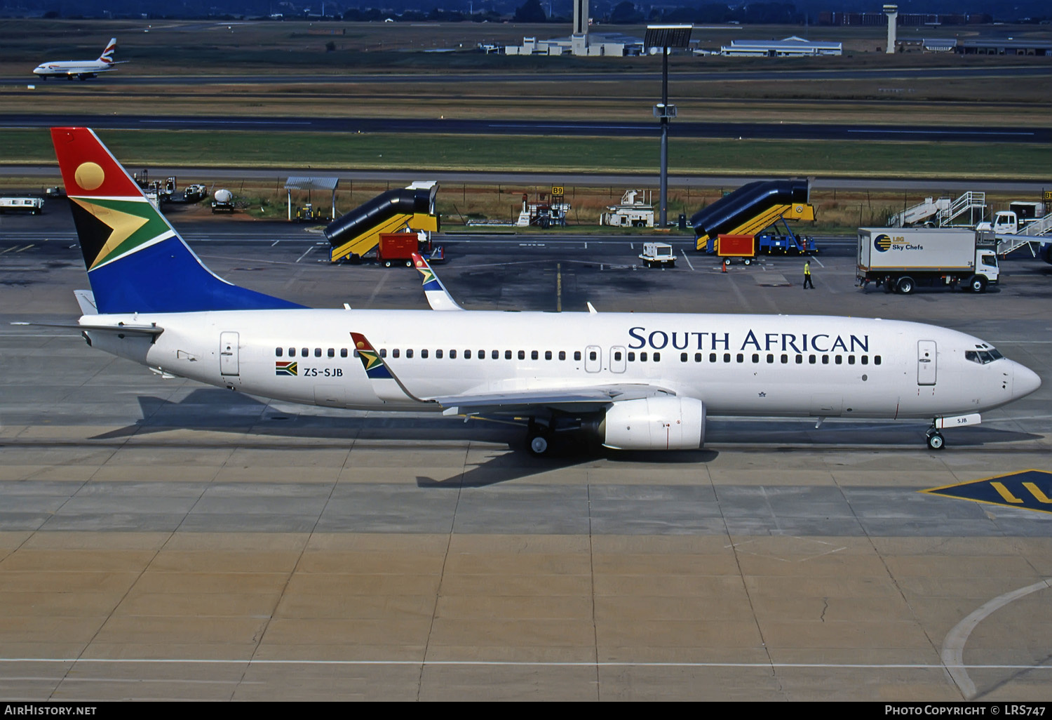 Aircraft Photo of ZS-SJB | Boeing 737-8S3 | South African Airways | AirHistory.net #285679