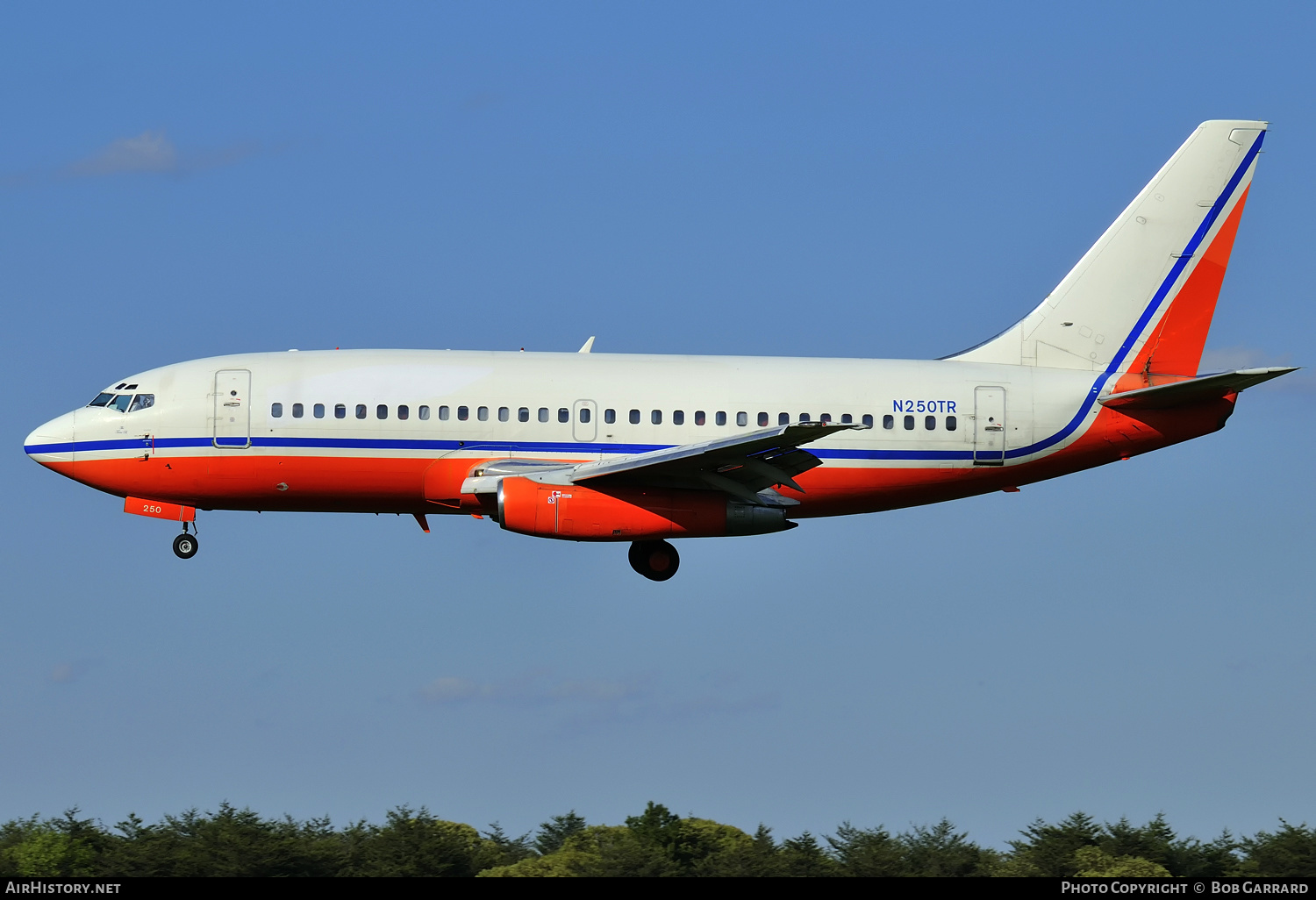 Aircraft Photo of N250TR | Boeing 737-2K5/Adv | AirHistory.net #285748