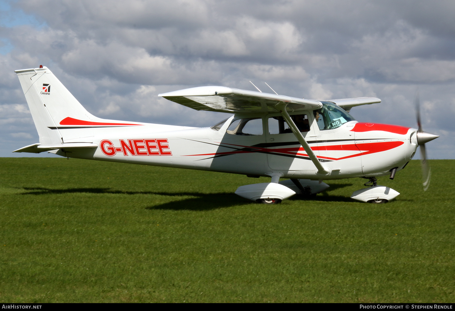 Aircraft Photo of G-NEEE | Reims F172M Skyhawk | AirHistory.net #285773