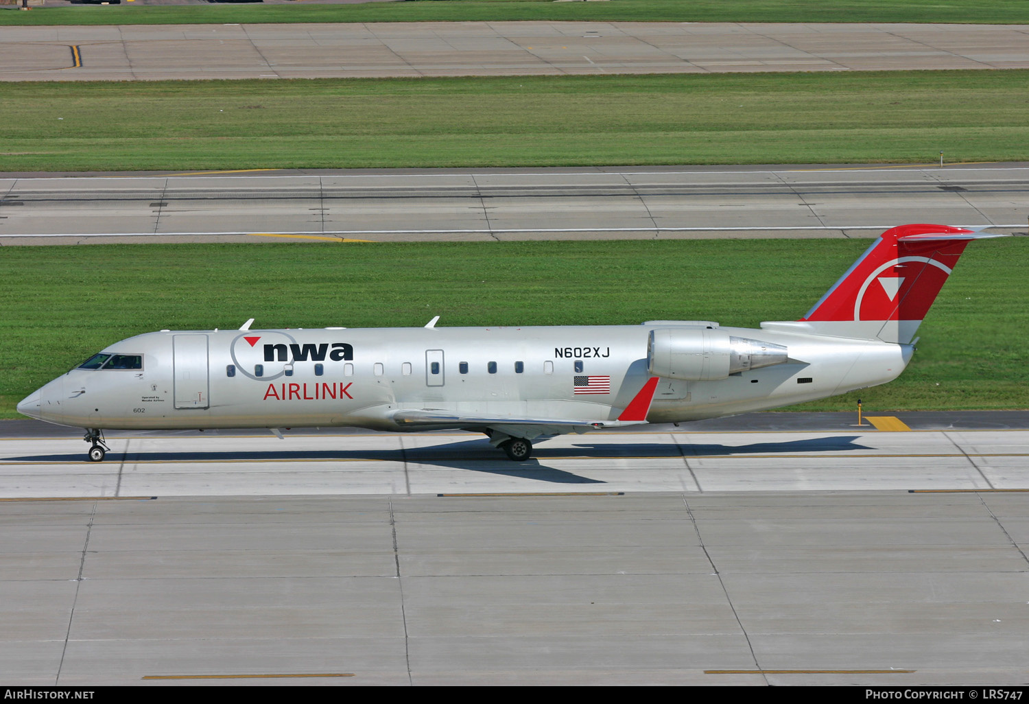 Aircraft Photo of N602XJ | Bombardier CRJ-200LR (CL-600-2B19) | NWA Airlink | AirHistory.net #285857