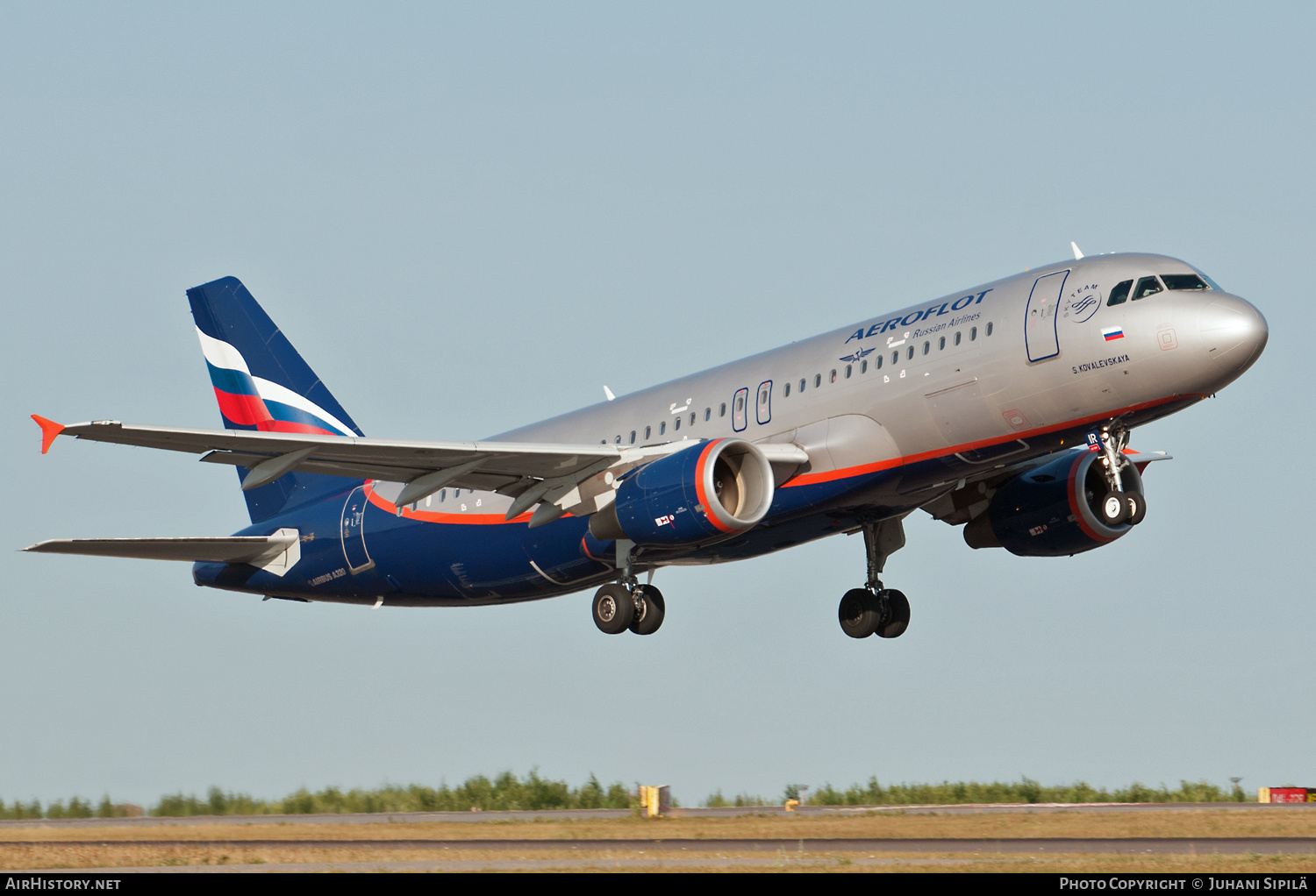 Aircraft Photo of VQ-BIR | Airbus A320-214 | Aeroflot - Russian Airlines | AirHistory.net #285892