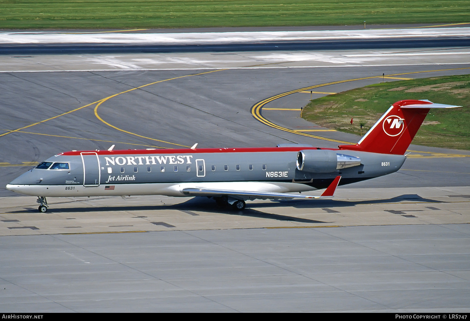 Aircraft Photo of N8631E | Bombardier CRJ-440 (CL-600-2B19) | Northwest Jet Airlink | AirHistory.net #286032
