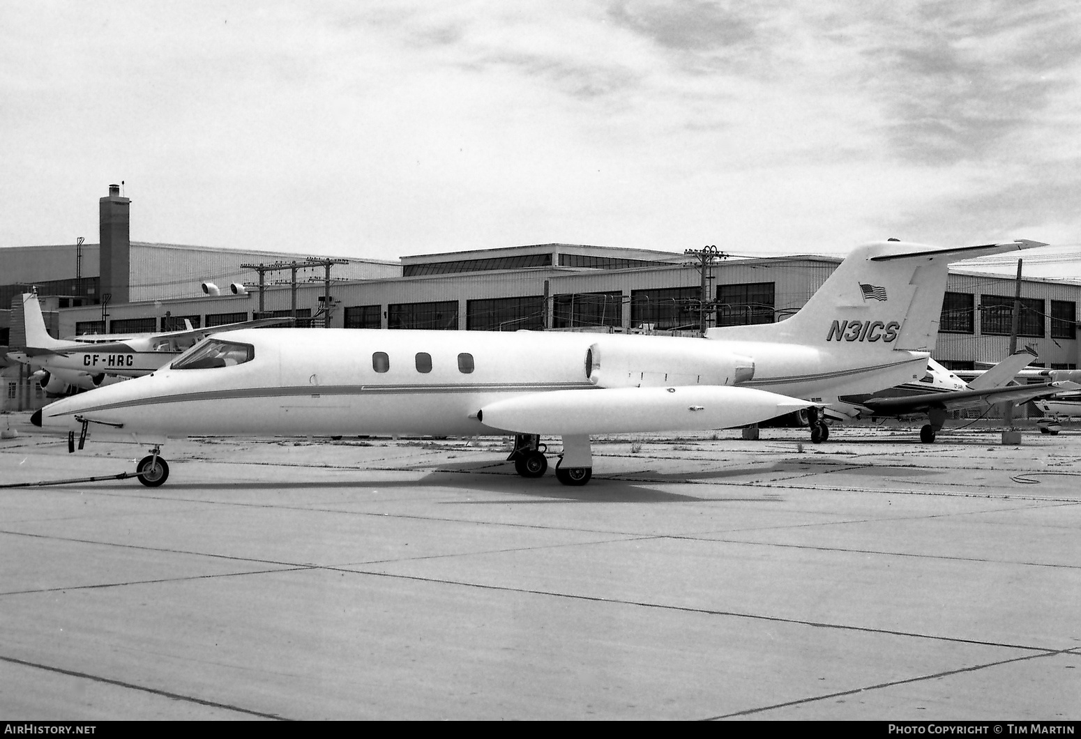 Aircraft Photo of N31CS | Gates Learjet 25C | AirHistory.net #286184