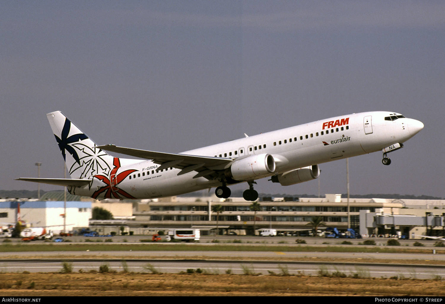 Aircraft Photo of F-GRNA | Boeing 737-85F | Euralair | AirHistory.net #286267