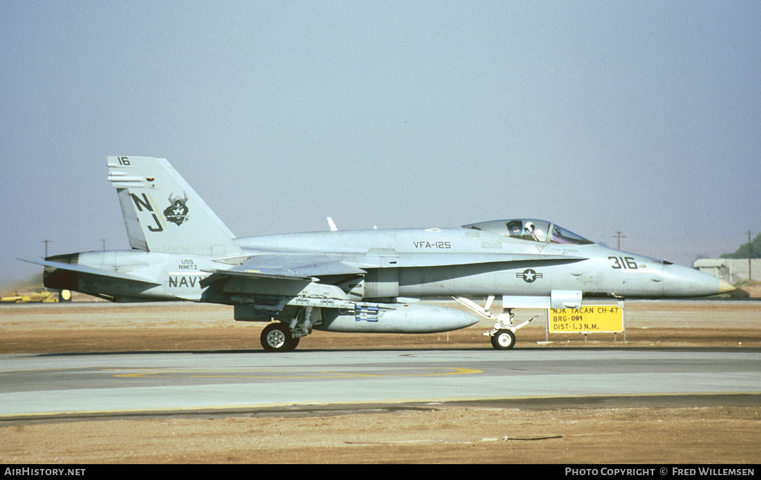 Aircraft Photo of 164037 | McDonnell Douglas F/A-18C Hornet | USA - Navy | AirHistory.net #286299