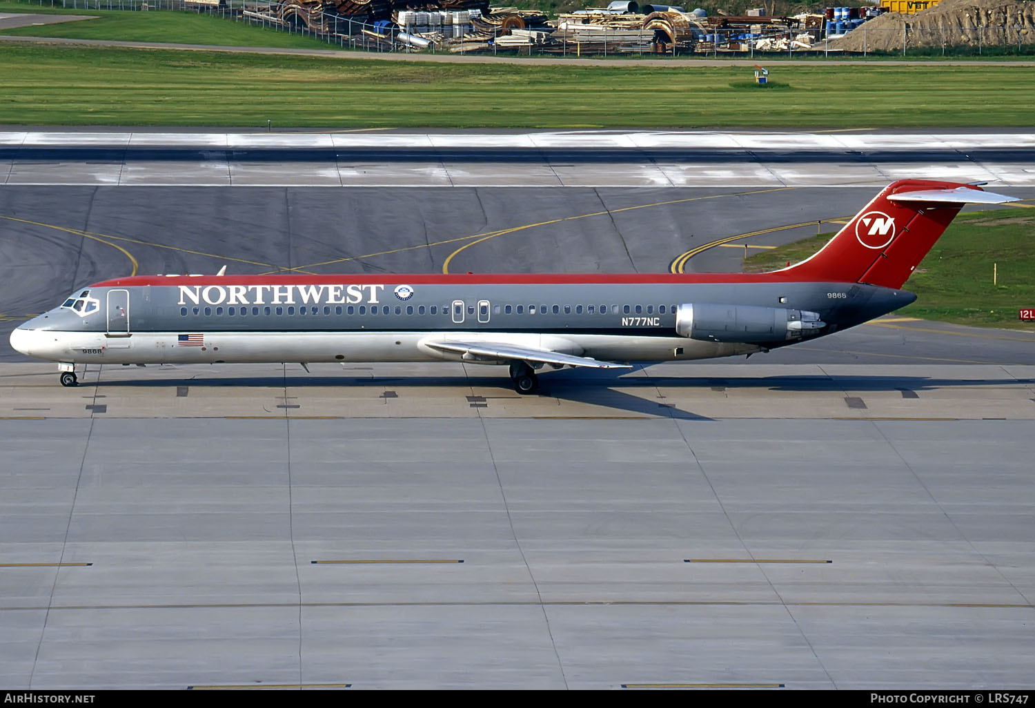 Aircraft Photo of N777NC | McDonnell Douglas DC-9-51 | Northwest Airlines | AirHistory.net #286390