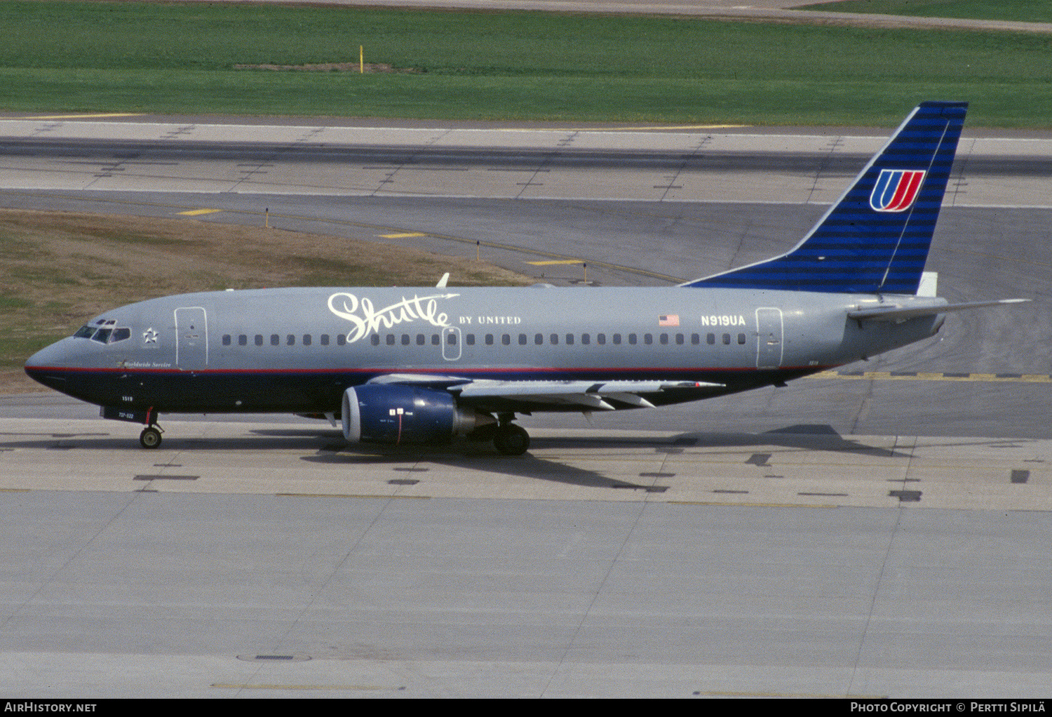 Aircraft Photo of N919UA | Boeing 737-522 | Shuttle by United | AirHistory.net #286413