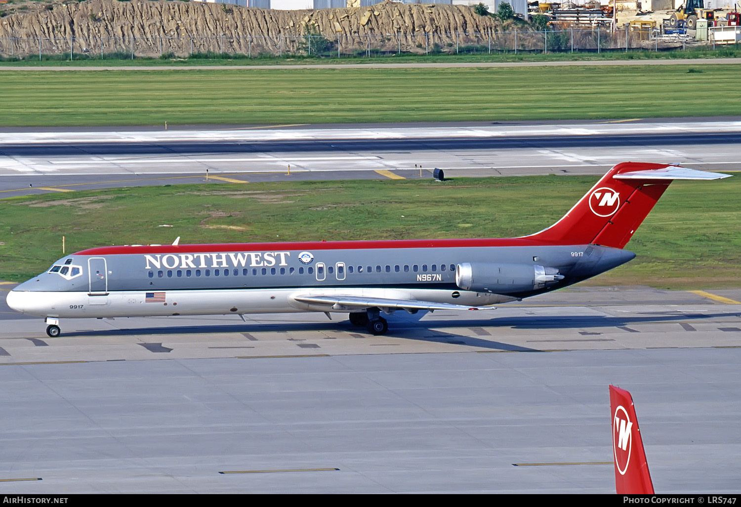 Aircraft Photo of N967N | McDonnell Douglas DC-9-31 | Northwest Airlines | AirHistory.net #286495