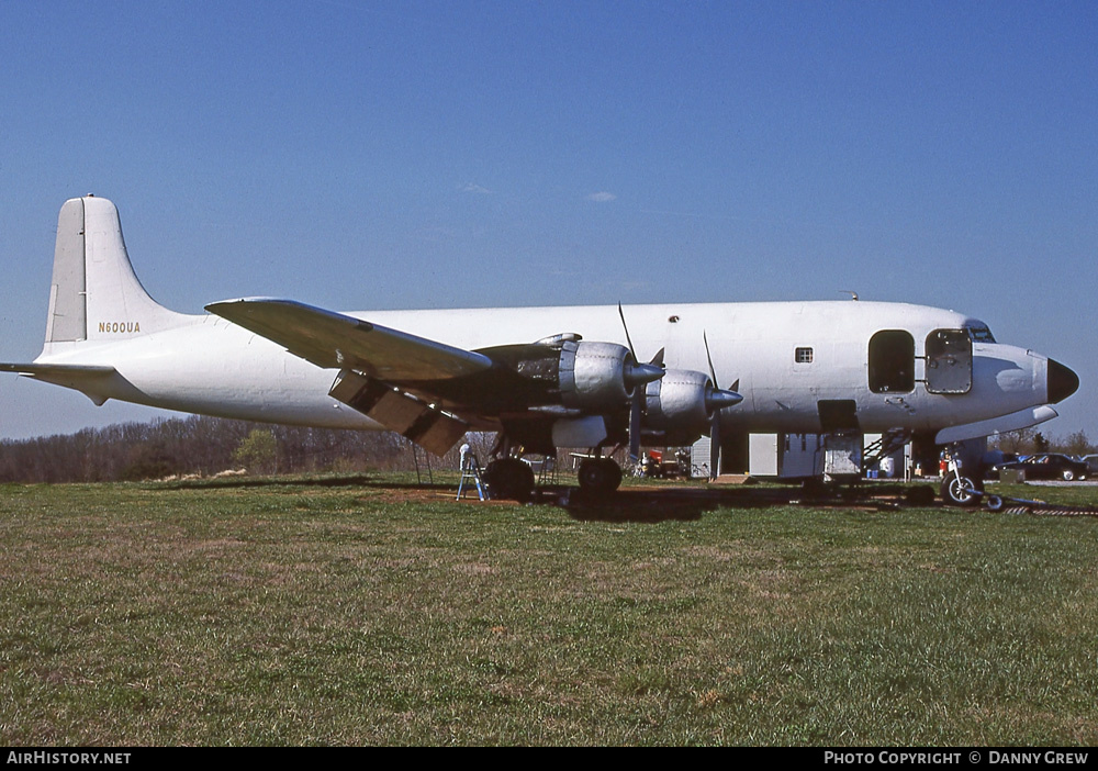 Aircraft Photo of N600UA | Douglas DC-6B | Universal Airlines | AirHistory.net #286543