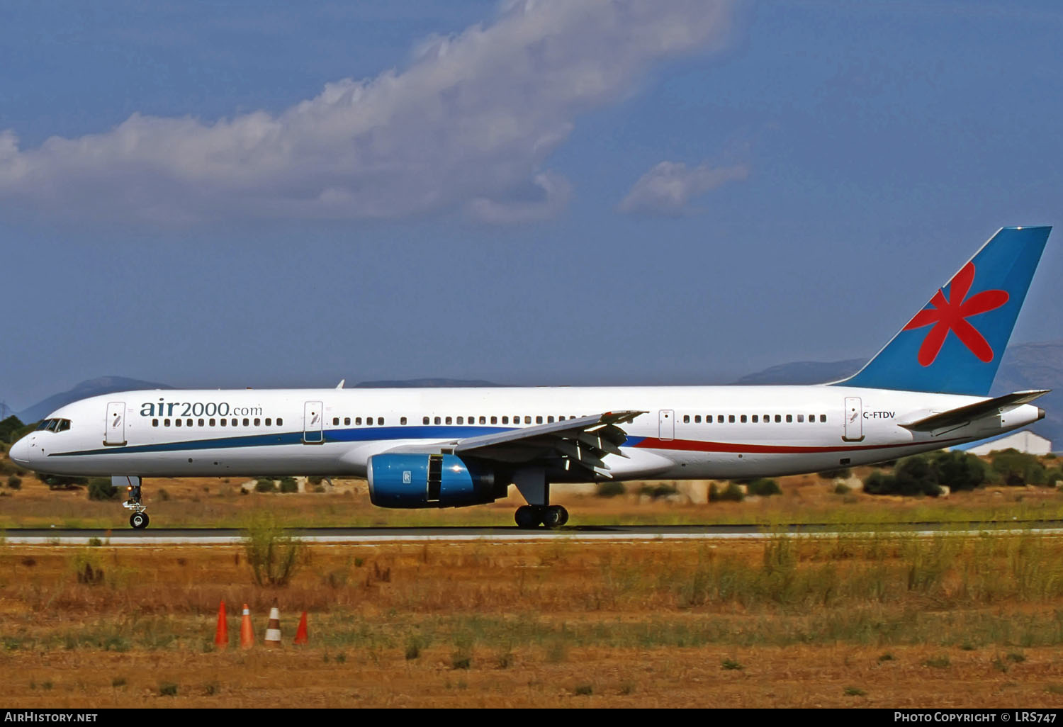 Aircraft Photo of C-FTDV | Boeing 757-28A | Air 2000 | AirHistory.net #286698