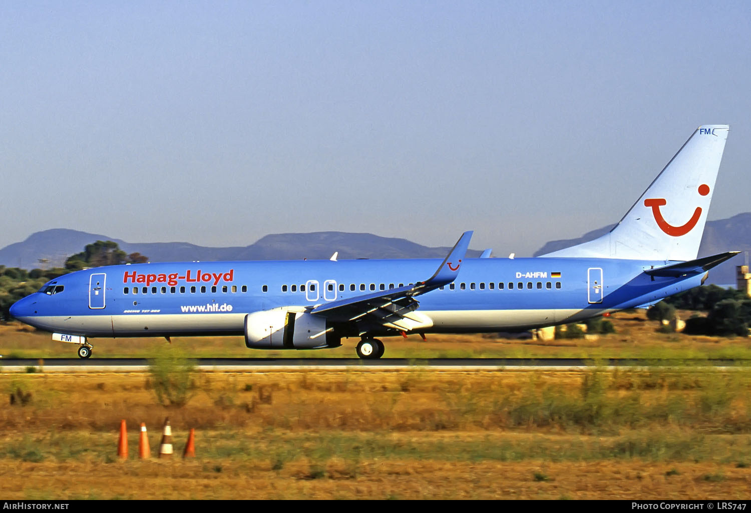 Aircraft Photo of D-AHFM | Boeing 737-8K5 | Hapag-Lloyd | AirHistory.net #286701