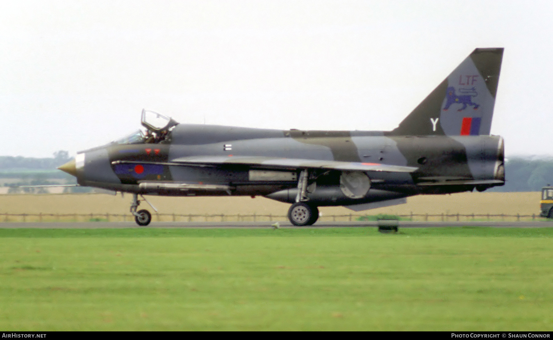 Aircraft Photo of XS457 | English Electric Lightning T5 | UK - Air Force | AirHistory.net #286725