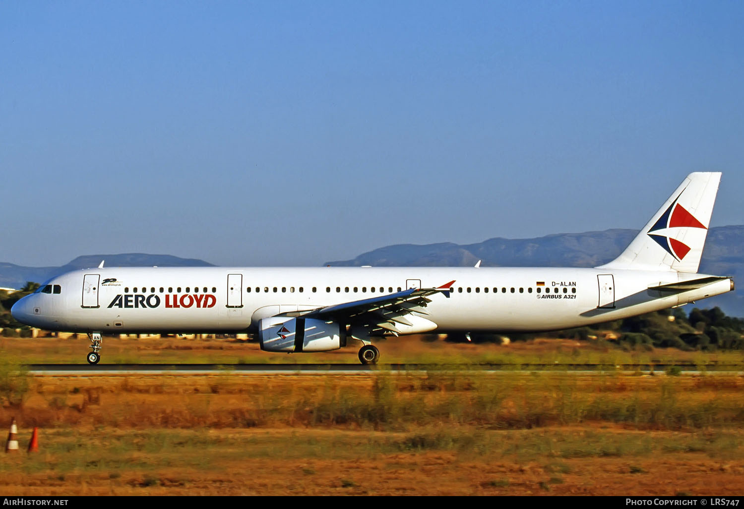 Aircraft Photo of D-ALAN | Airbus A321-231 | Aero Lloyd | AirHistory.net #286762