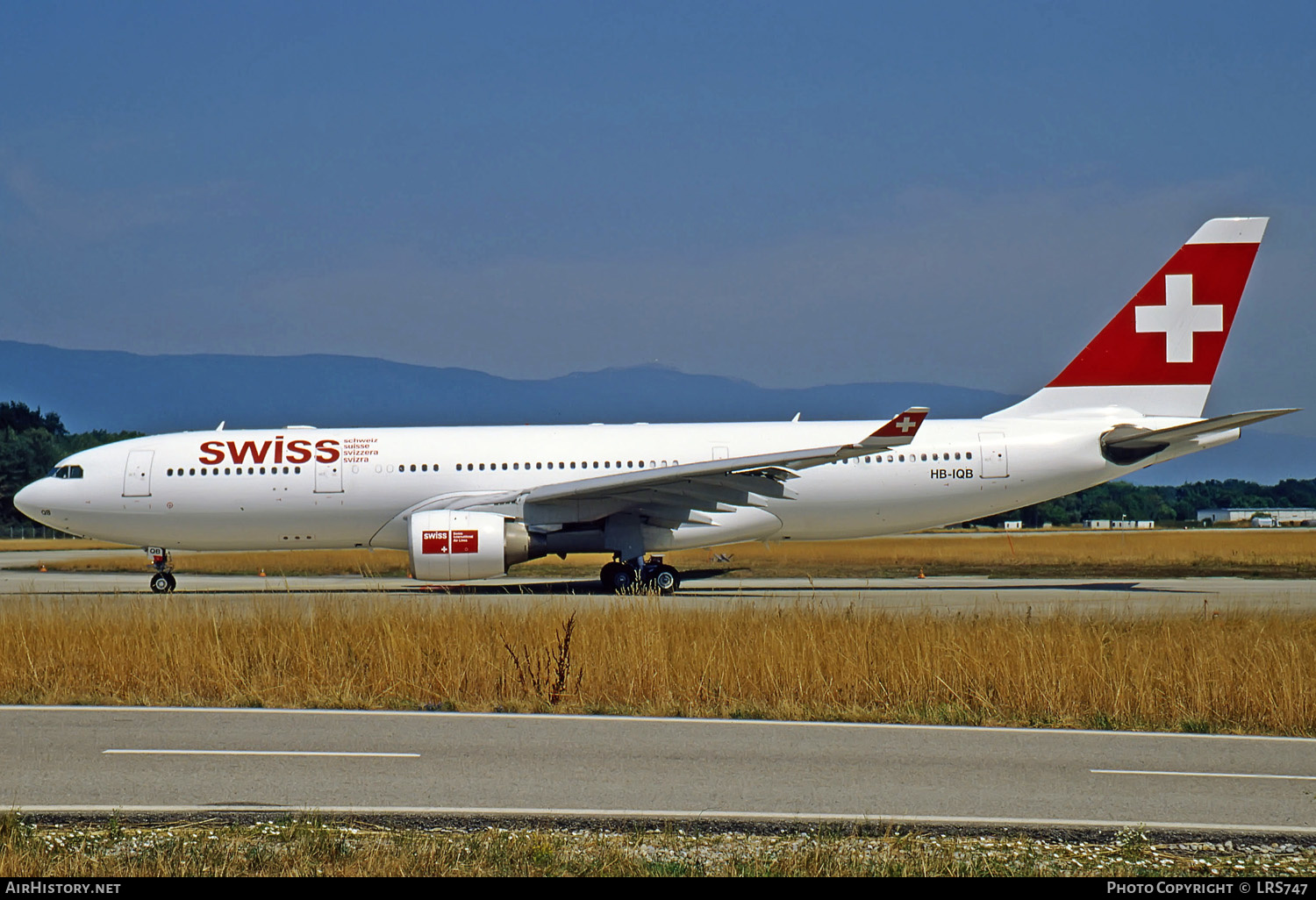 Aircraft Photo of HB-IQB | Airbus A330-223 | Swiss International Air Lines | AirHistory.net #286795