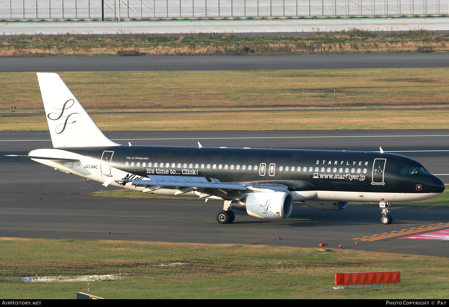 Aircraft Photo of JA04MC | Airbus A320-214 | StarFlyer | AirHistory.net #286806