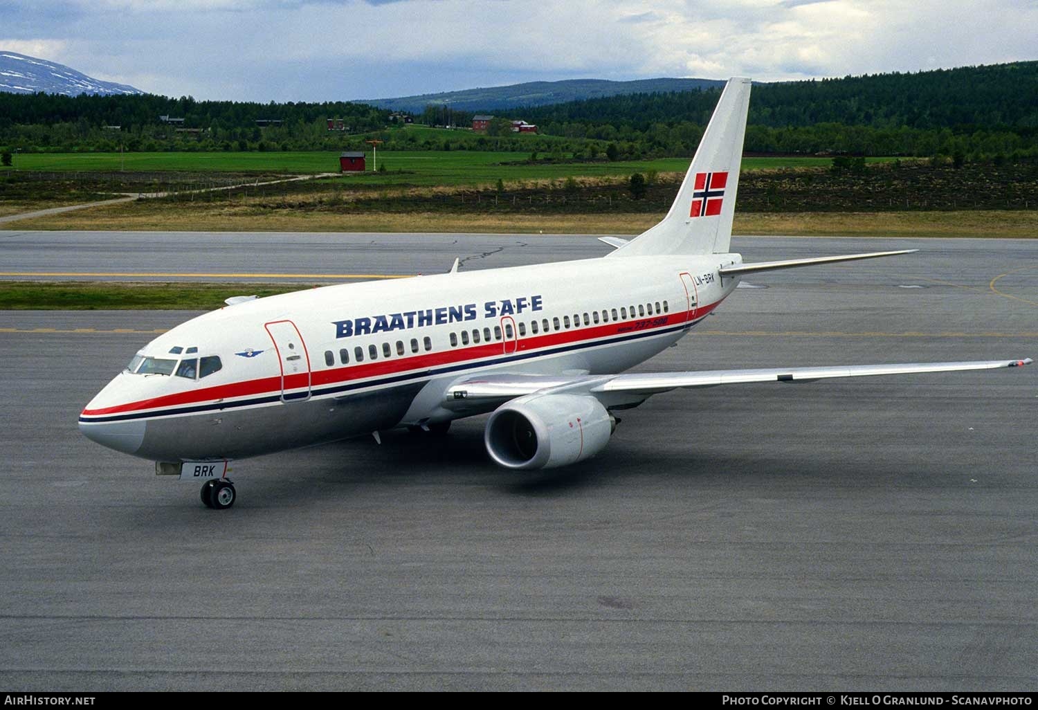 Aircraft Photo of LN-BRK | Boeing 737-505 | Braathens SAFE | AirHistory.net #286815