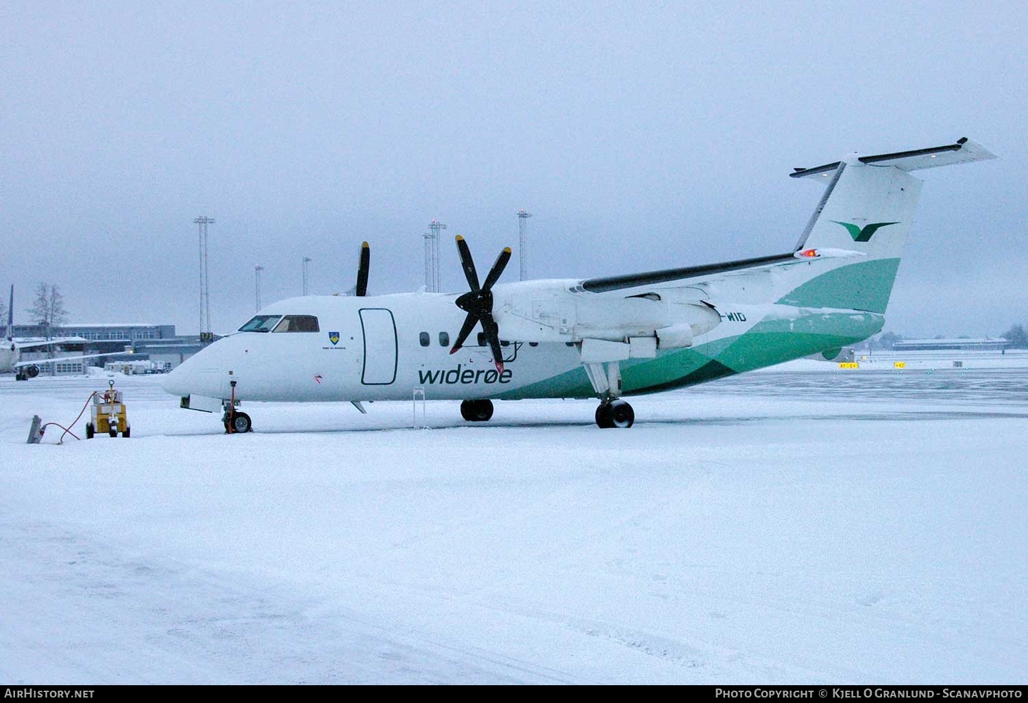 Aircraft Photo of LN-WID | De Havilland Canada DHC-8-103 Dash 8 | Widerøe | AirHistory.net #286848