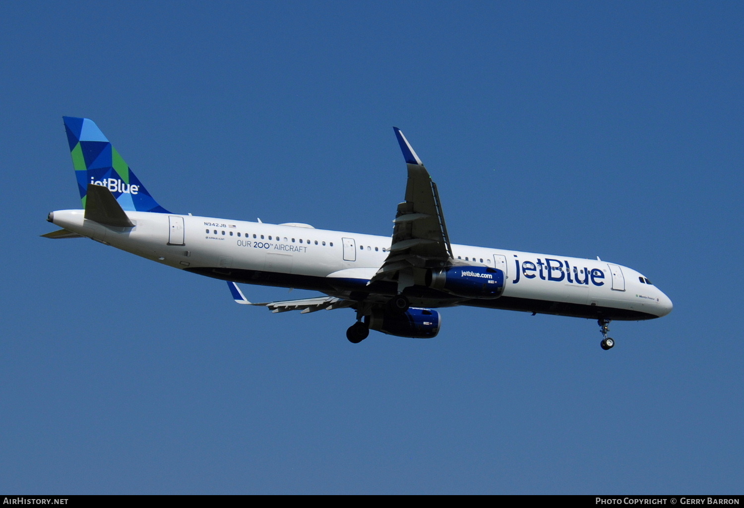Aircraft Photo of N942JB | Airbus A321-231 | JetBlue Airways | AirHistory.net #286994