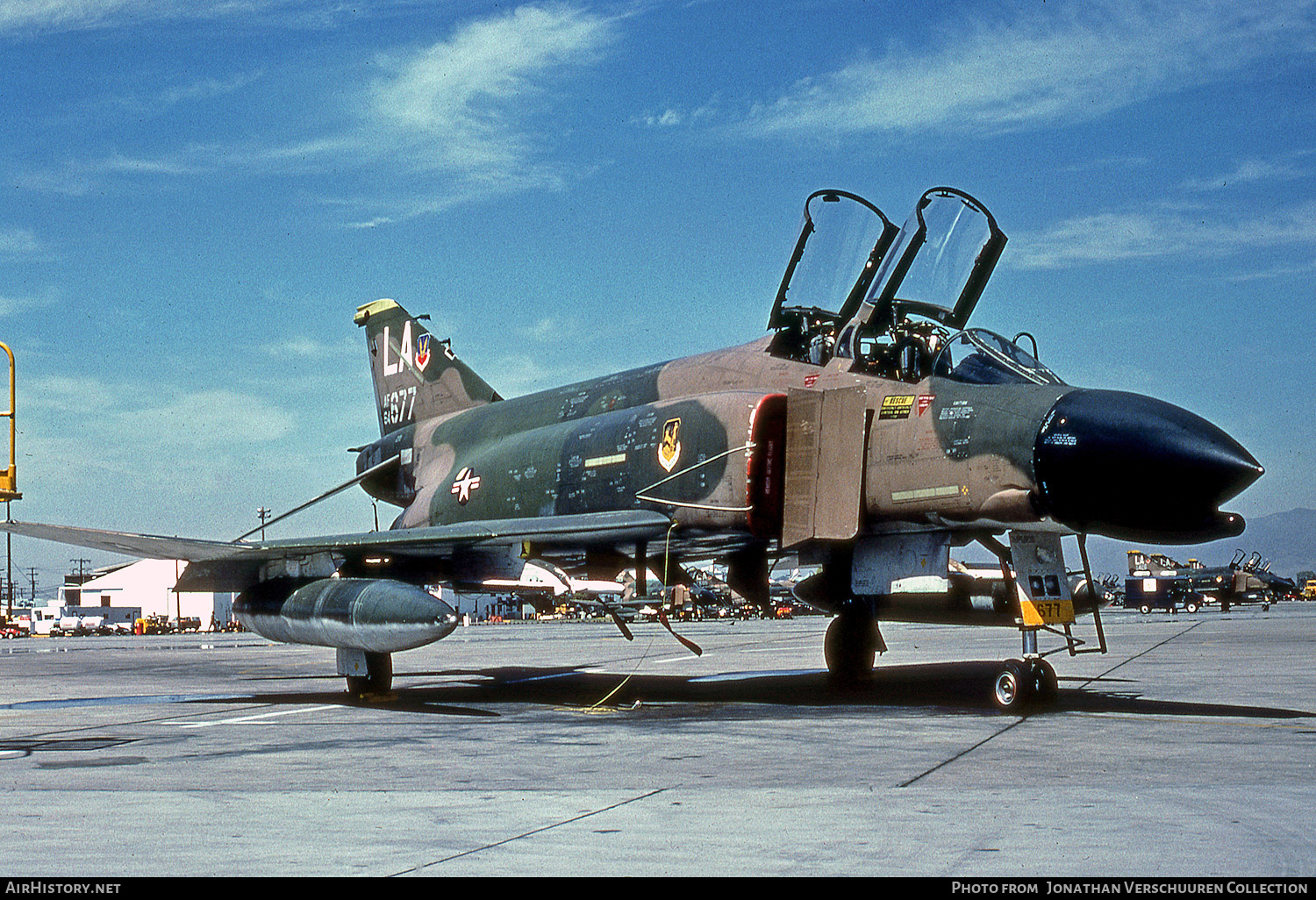 Aircraft Photo of 64-0677 / AF64-677 | McDonnell F-4C Phantom II | USA - Air Force | AirHistory.net #287017