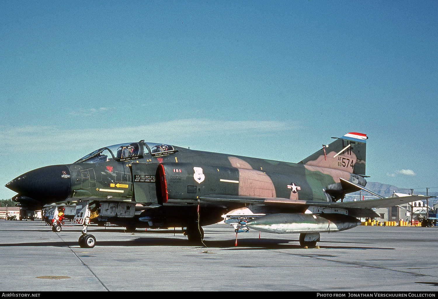 Aircraft Photo of 63-7574 / AF63-574 | McDonnell F-4C Phantom II | USA - Air Force | AirHistory.net #287037