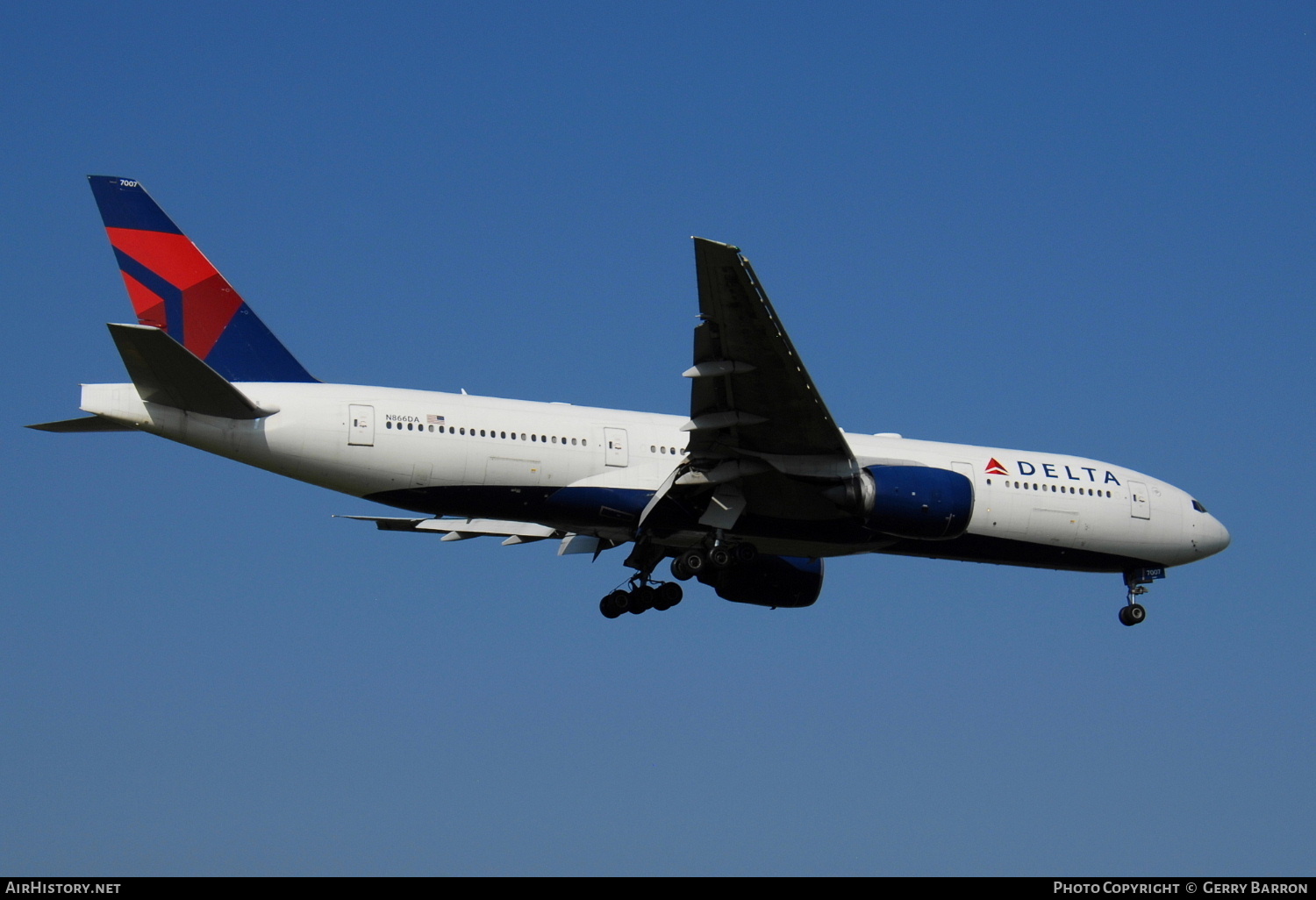 Aircraft Photo of N866DA | Boeing 777-232/ER | Delta Air Lines | AirHistory.net #287115