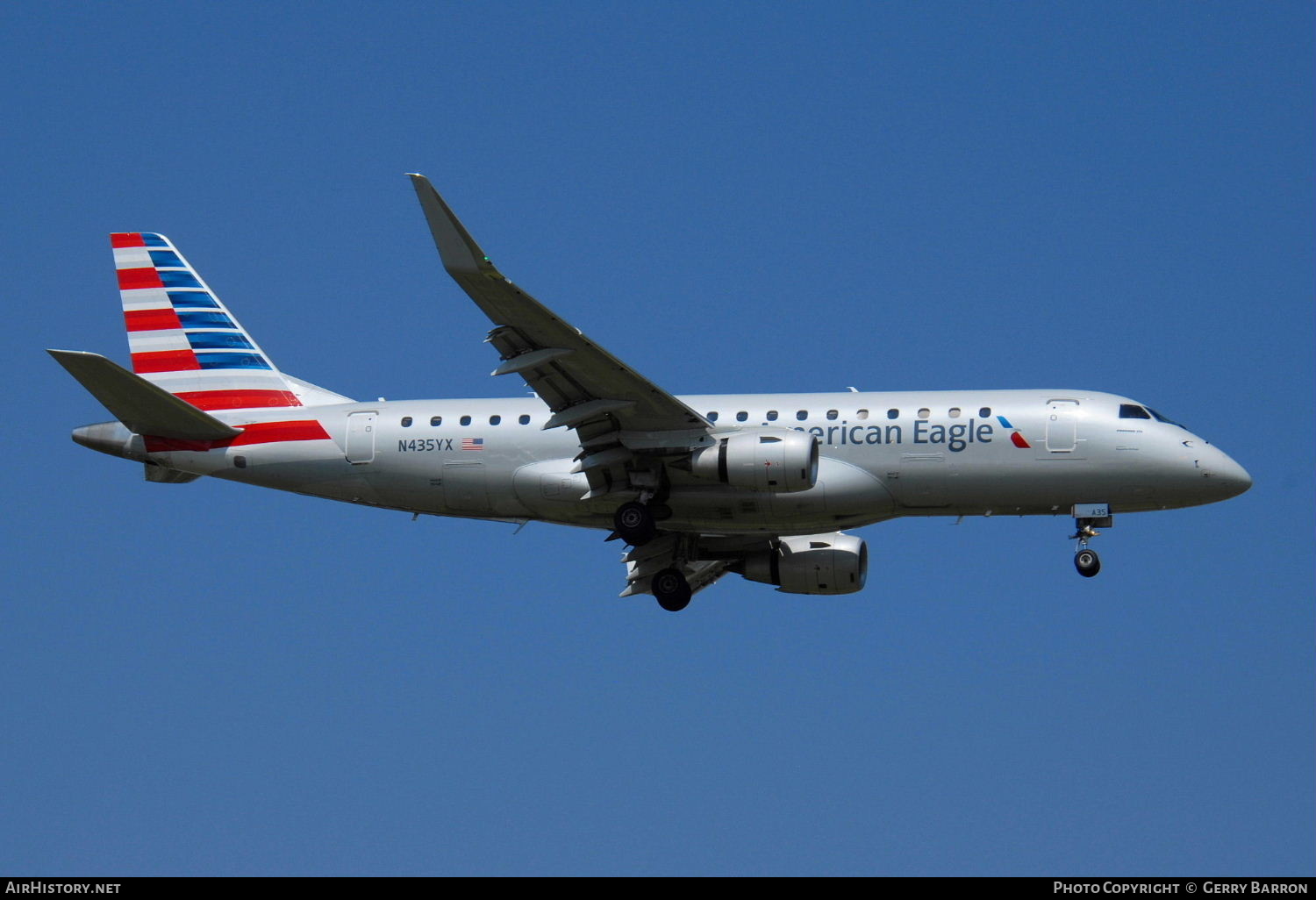 Aircraft Photo of N435YX | Embraer 175LR (ERJ-170-200LR) | American Eagle | AirHistory.net #287135