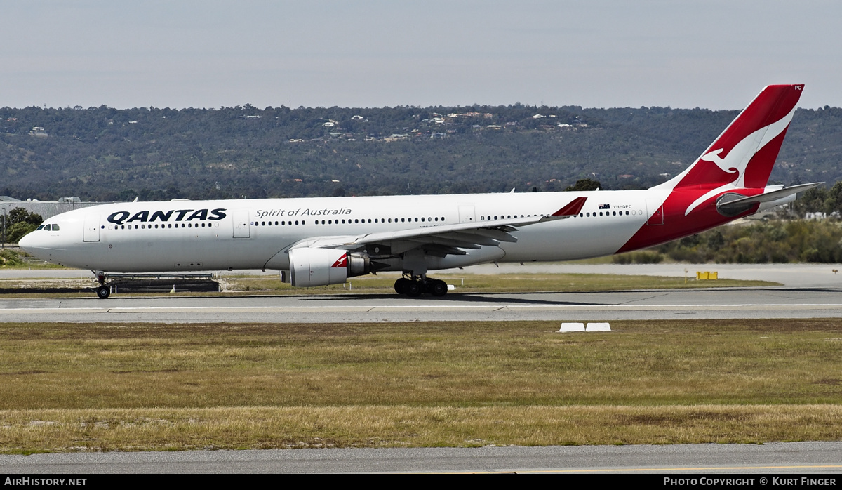 Aircraft Photo of VH-QPC | Airbus A330-303 | Qantas | AirHistory.net #287275