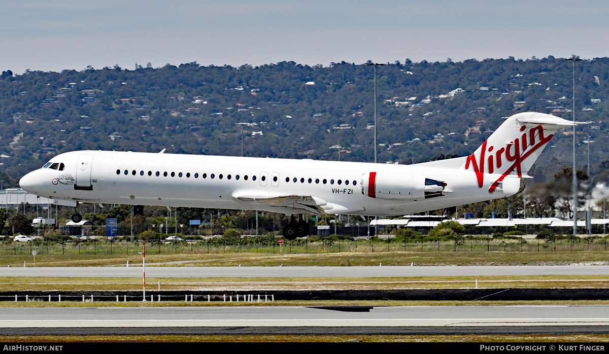 Aircraft Photo of VH-FZI | Fokker 100 (F28-0100) | Virgin Australia Regional Airlines | AirHistory.net #287289