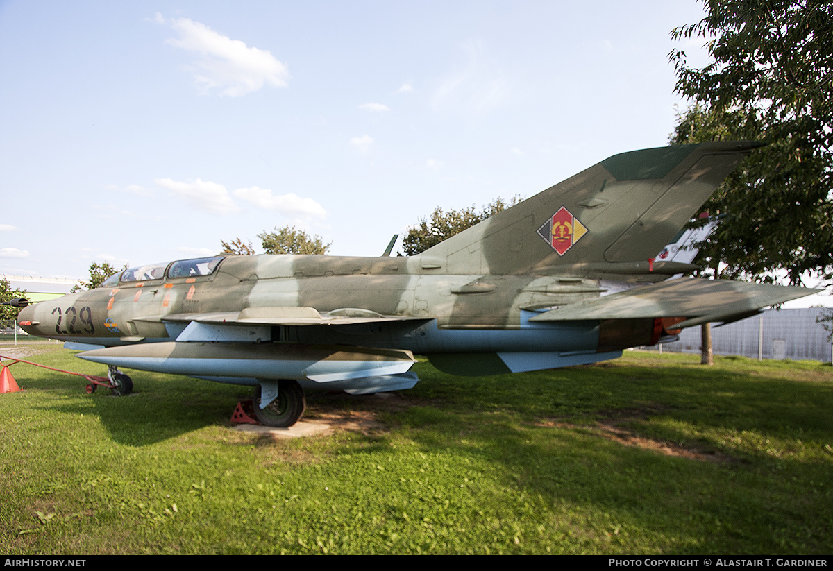 Aircraft Photo of 229 | Mikoyan-Gurevich MiG-21UM | East Germany - Air Force | AirHistory.net #287731