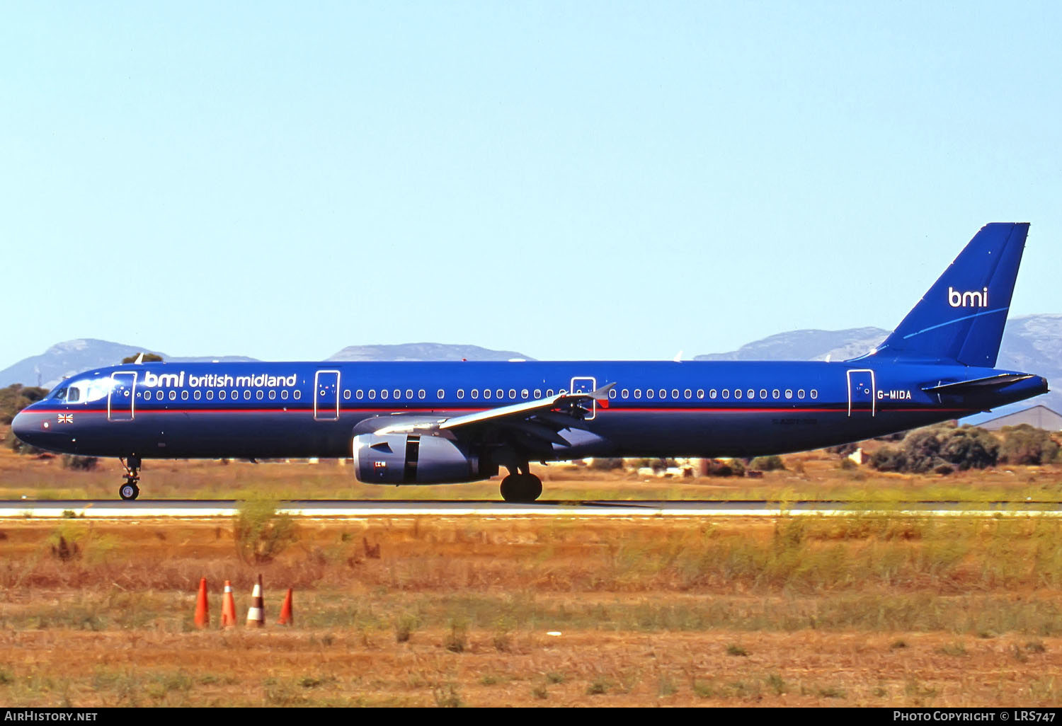 Aircraft Photo of G-MIDA | Airbus A321-231 | BMI - British Midland International | AirHistory.net #287739