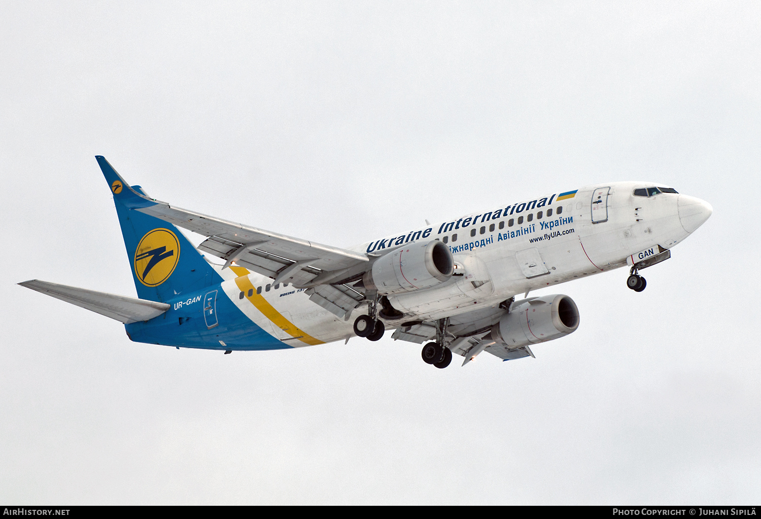 Aircraft Photo of UR-GAN | Boeing 737-36N | Ukraine International Airlines | AirHistory.net #287804