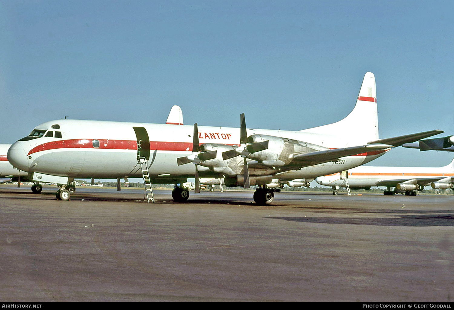 Aircraft Photo of N5522 | Lockheed L-188A(F) Electra | Zantop International Airlines | AirHistory.net #287863